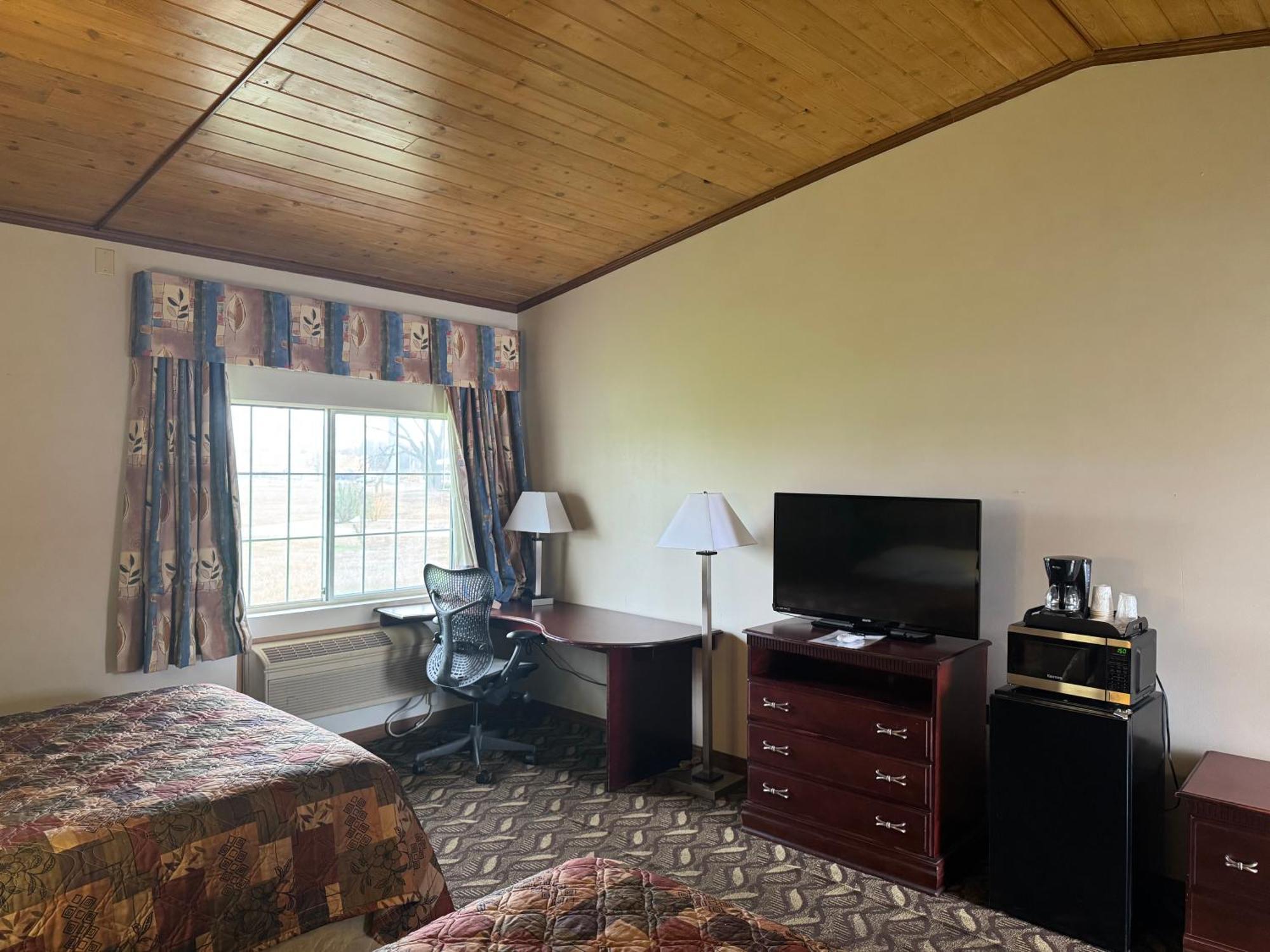 Town & Country Motel Clinton Екстериор снимка