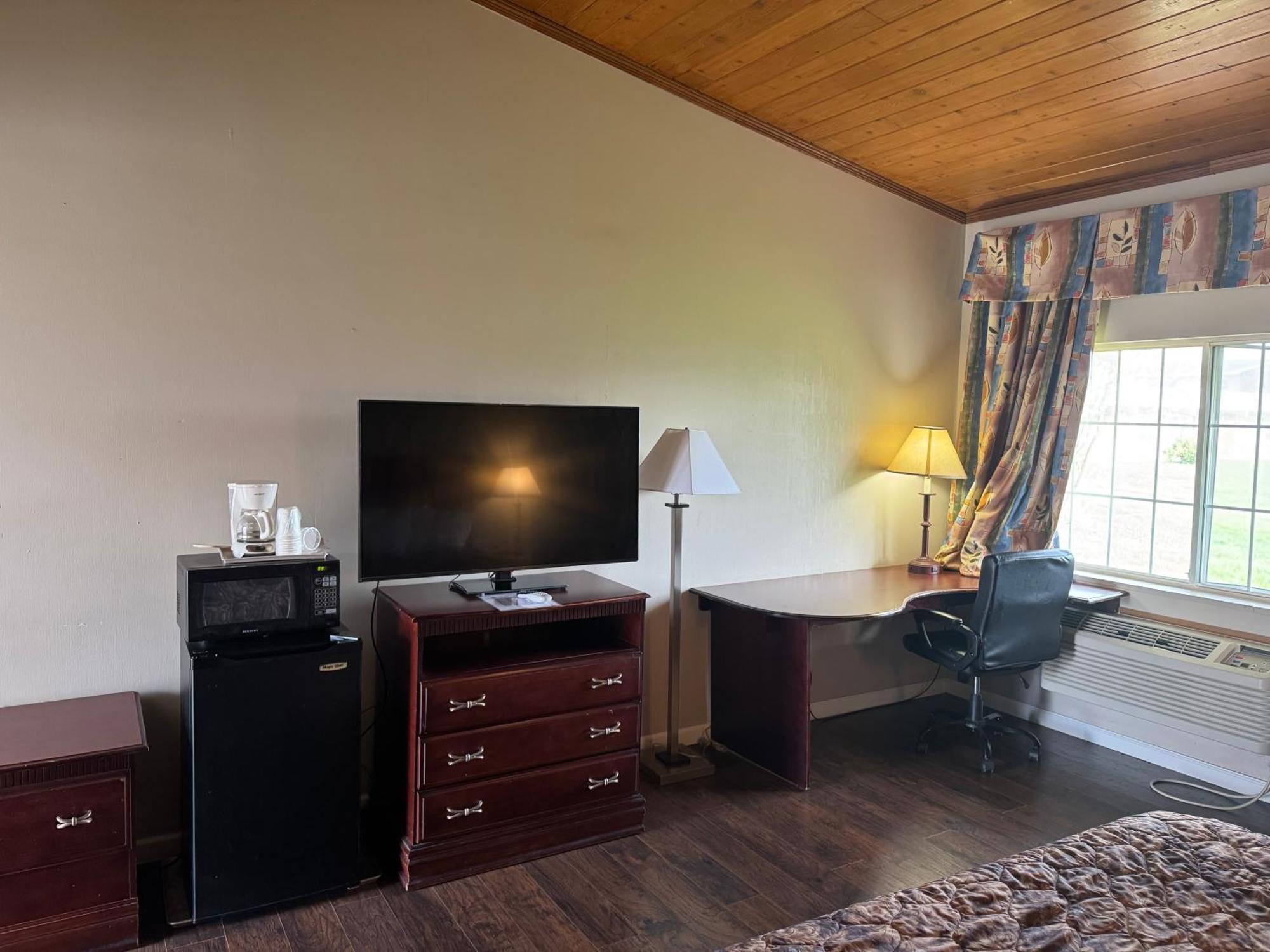 Town & Country Motel Clinton Екстериор снимка